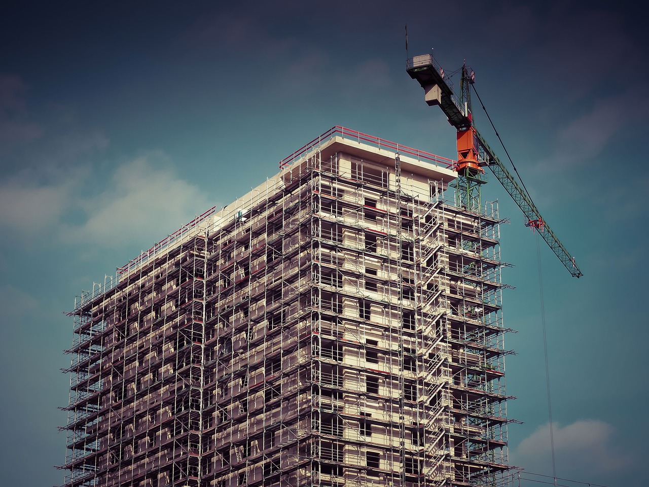 Servicios de instalación Unzadi edificio